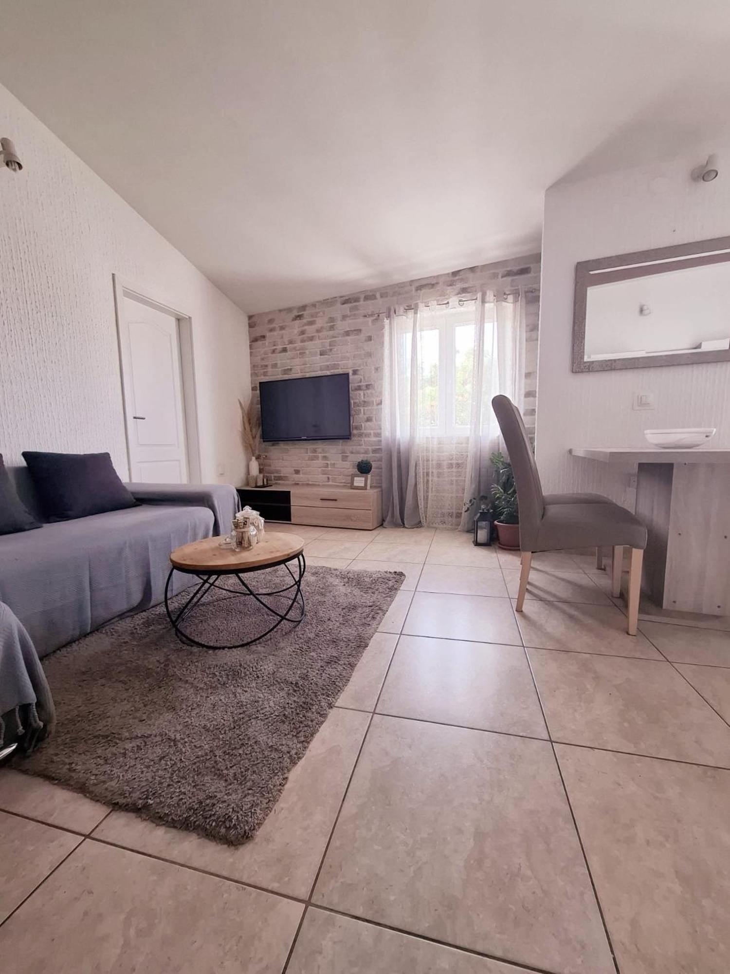 プリモシュテンApartman Simunアパートメント エクステリア 写真